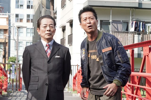 特命係“初代・第3の男”陣川公平、亀山薫と16年ぶりの再会！「相棒 season22」第3話（10枚目）