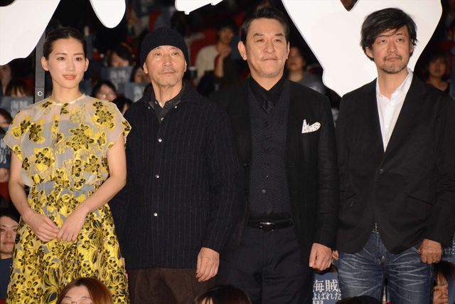 黄色がキュート！綾瀬はるから出席『海賊とよばれた男』初日舞台あいさつフォトギャラリー（16枚目）