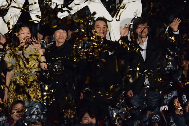 黄色がキュート！綾瀬はるから出席『海賊とよばれた男』初日舞台あいさつフォトギャラリー（18枚目）