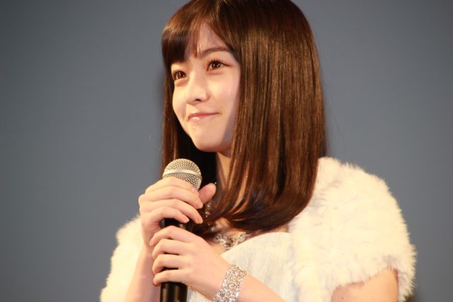 まるで天使！橋本環奈、純白ドレスで夕張に降臨！フォトギャラリー（2枚目）