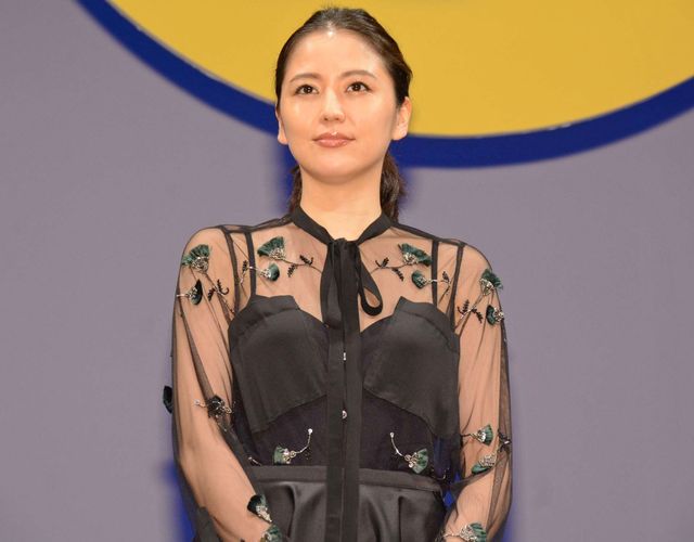 美しすぎ！長澤まさみ、黒のシースルードレスで魅了！映画『グッドモーニングショー』完成披露試写会フォトギャラリー：フォトギャラリー