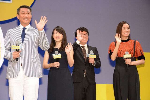 美しすぎ！長澤まさみ、黒のシースルードレスで魅了！映画『グッドモーニングショー』完成披露試写会フォトギャラリー（15枚目）