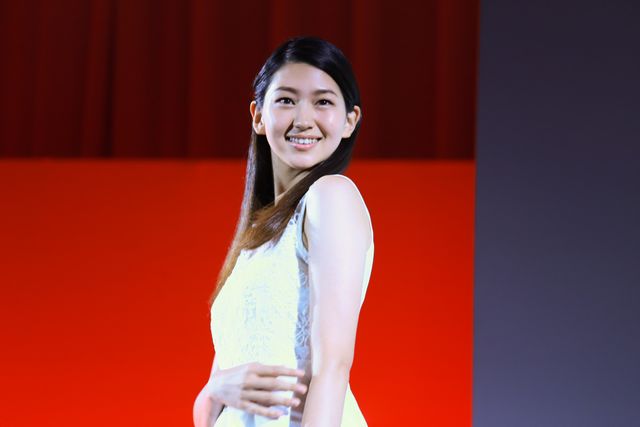 20代の美女を発掘！「第1回ミス美しい20代コンテスト」フォトギャラリー（9枚目）