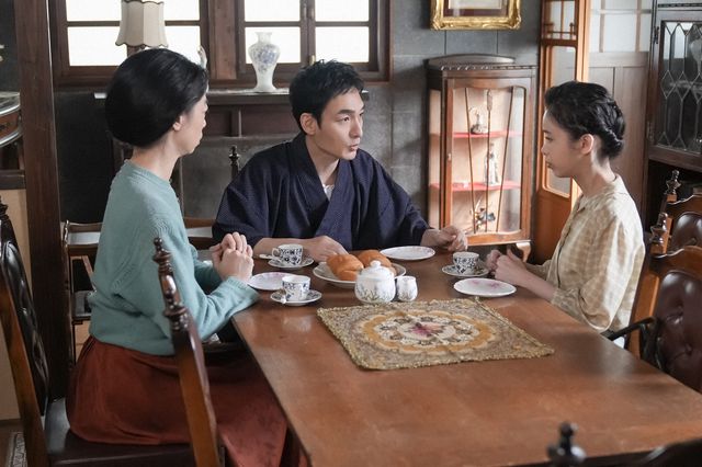 スズ子がアメリカ行きに迷う…「ブギウギ」第107回の場面写真（3枚目）