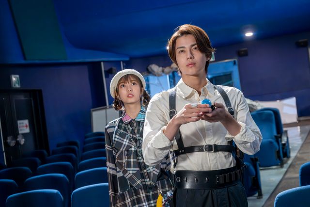 閉館した丸の内TOEIが舞台に！「仮面ライダーゼッツ」第26話場面カット（2枚目）