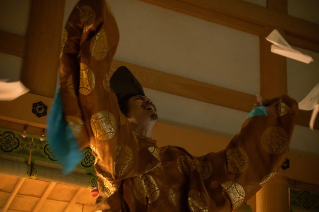 伊周、発狂！渾身の呪詛シーン「光る君へ」第38回場面写真（11枚目）