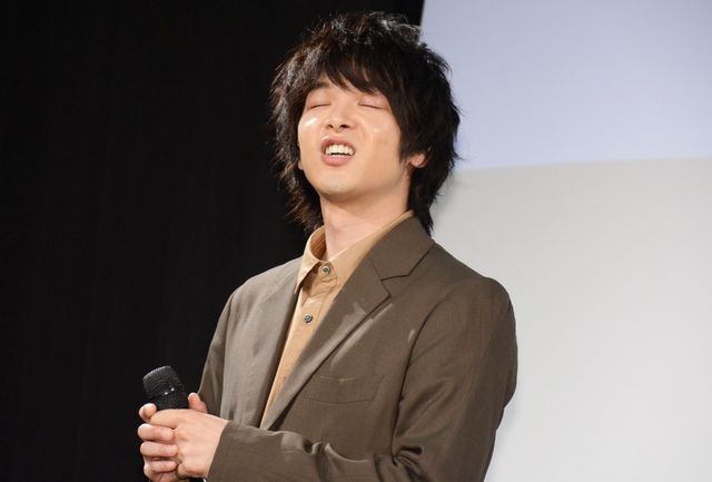 中村倫也、渾身の“寝起きのハムスター”ものまね！ドラマ「凪のお暇」特別試写会＆舞台あいさつ（15枚目）
