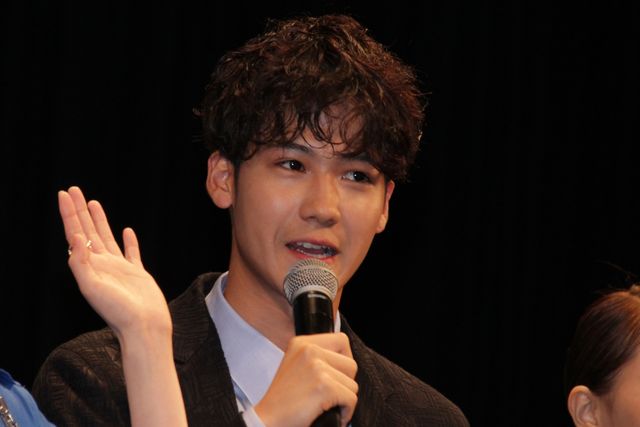 大泉洋×小松菜奈『恋は雨上がりのように』完成披露試写会（5枚目）