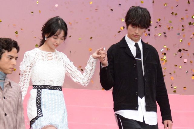 戸田恵梨香を福士蒼汰がエスコート！映画『無限の住人』ジャパンプレミアフォトギャラリー（2枚目）