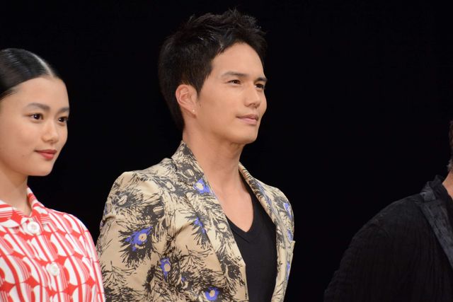 戸田恵梨香を福士蒼汰がエスコート！映画『無限の住人』ジャパンプレミアフォトギャラリー（16枚目）