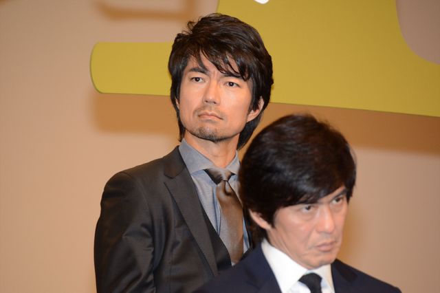 佐藤浩市、榮倉奈々、綾野剛、瑛太、窪田正孝、坂口健太郎らが大集合！映画『64－ロクヨン－前編／後編』完成報告会見フォトギャラリー（7枚目）