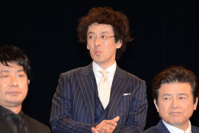 佐藤浩市、榮倉奈々、綾野剛、瑛太、窪田正孝、坂口健太郎らが大集合！映画『64－ロクヨン－前編／後編』完成報告会見フォトギャラリー（12枚目）