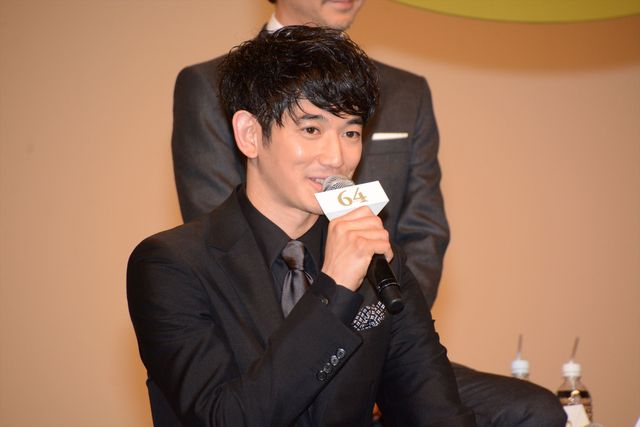 佐藤浩市、榮倉奈々、綾野剛、瑛太、窪田正孝、坂口健太郎らが大集合！映画『64－ロクヨン－前編／後編』完成報告会見フォトギャラリー（23枚目）