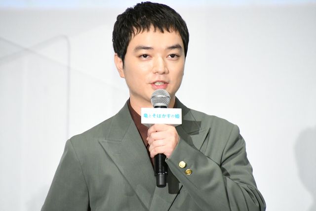 細田守監督はカンヌから生中継で参加！『竜とそばかすの姫』初日舞台あいさつ（21枚目）