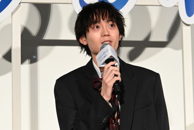 安斉星来が背中ざっくり！道枝駿佑・水沢林太郎『うるわしの宵の月』初日舞台挨拶の様子（10枚目）