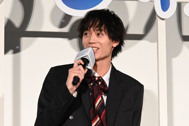 安斉星来が背中ざっくり！道枝駿佑・水沢林太郎『うるわしの宵の月』初日舞台挨拶の様子（12枚目）
