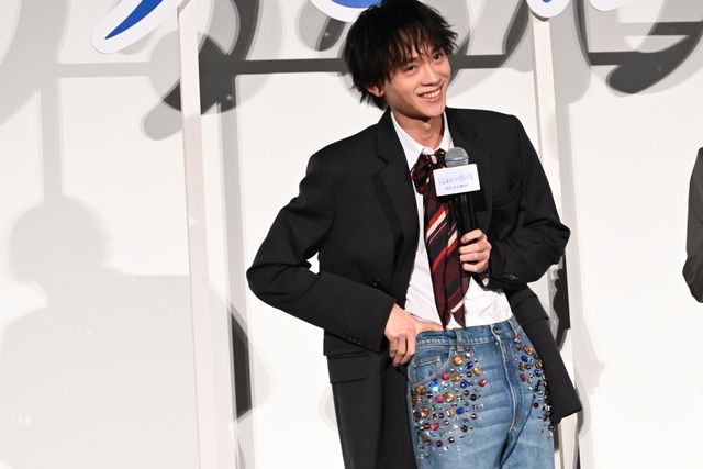 安斉星来が背中ざっくり！道枝駿佑・水沢林太郎『うるわしの宵の月』初日舞台挨拶の様子（13枚目）