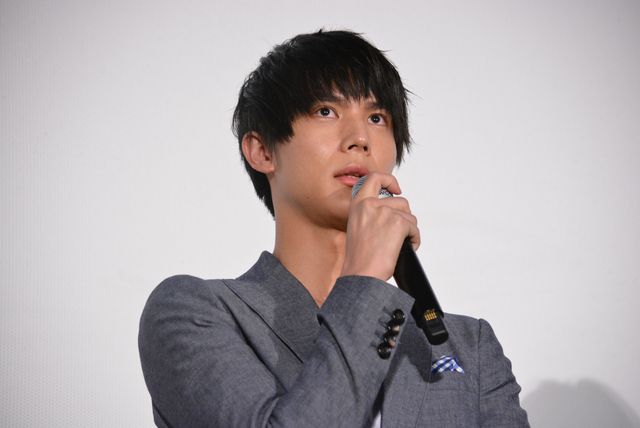 佐野玲於、中川大志、高杉真宙、横浜流星、卒業証書を贈られる！映画『虹色デイズ』“虹の日”舞台あいさつ（2枚目）