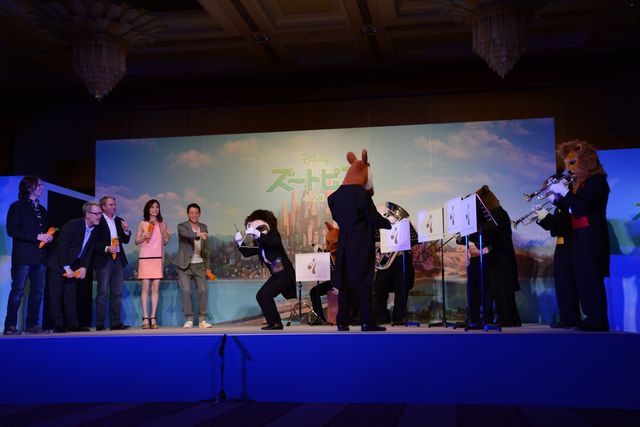 新米ママ上戸彩、抜群のスタイルをキープ！『スートピア』イベント写真ギャラリー（9枚目）