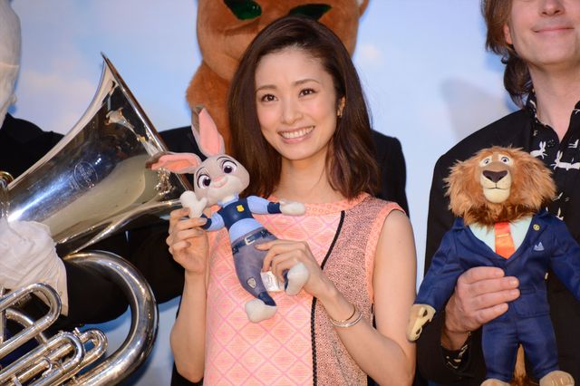 新米ママ上戸彩、抜群のスタイルをキープ！『スートピア』イベント写真ギャラリー（17枚目）
