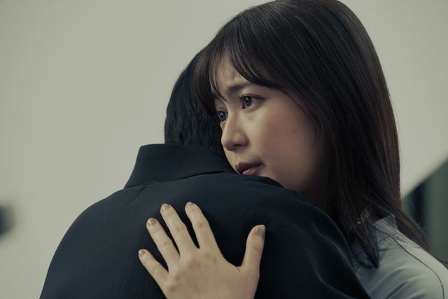 三瓶先生＆ミヤビのババ抜きが可愛すぎる！「アンメット」第8話場面写真（12枚目）