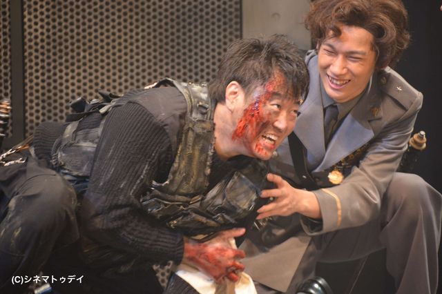 関ジャニ・丸山、主演舞台「マクベス」に自信！　遠藤要も「女子はビビビンッ！　て感じちゃう」と太鼓判　画像ギャラリー（9枚目）