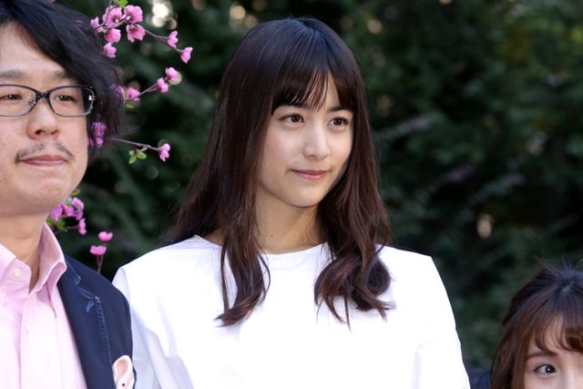 山本美月が伊野尾慧とヒット祈願！『ピーチガール』イベント ギャラリー（3枚目）