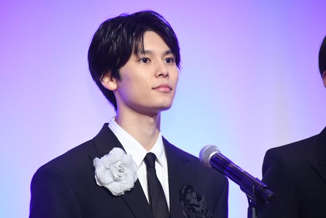 萩原利久＆八木勇征、超多忙！『美しい彼』舞台挨拶後にギャラクシー賞贈賞式へ（11枚目）