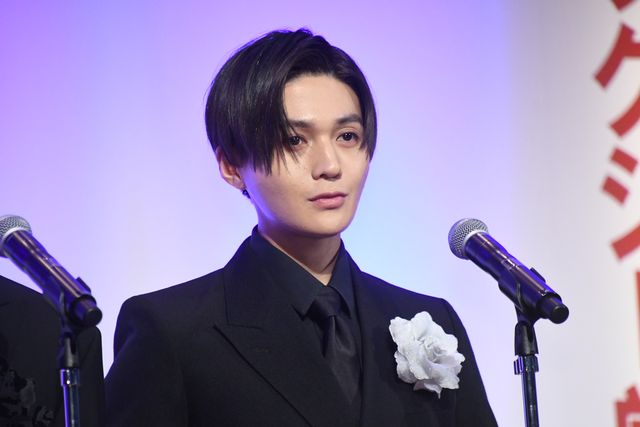 萩原利久＆八木勇征、超多忙！『美しい彼』舞台挨拶後にギャラクシー賞贈賞式へ（16枚目）