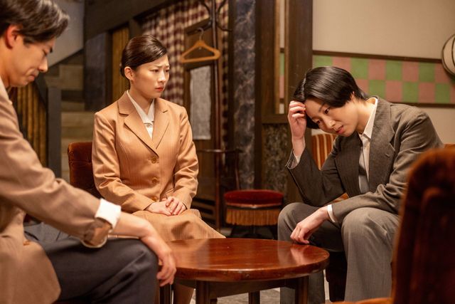 何かを目撃…？「虎に翼」第64回の場面写真（5枚目）