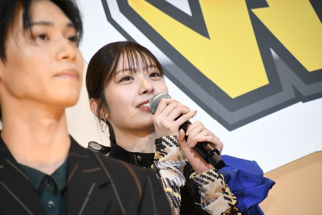 ギーツ・簡秀吉、バッファ・杢代和人不在でボケ連発!？『ガッチャード＆ギーツ』初日舞台あいさつ（11枚目）