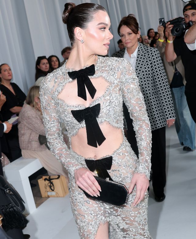 タマラ・ラルフのファッションショーでのヘイリー・スタインフェルド