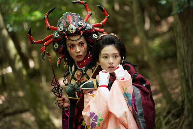 最強の敵オイランダは元宝塚・陽月華！Vシネ『忍風戦隊ハリケンジャー20th』場面写真（6枚目）