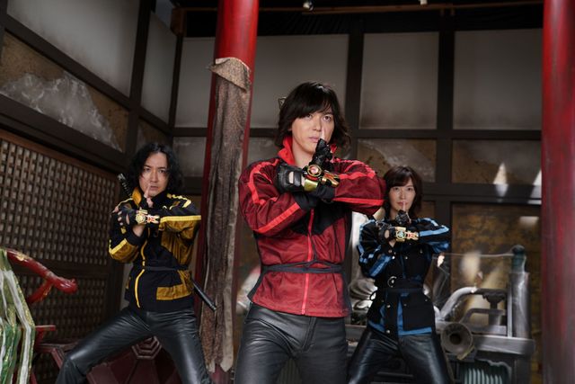 最強の敵オイランダは元宝塚・陽月華！Vシネ『忍風戦隊ハリケンジャー20th』場面写真（8枚目）