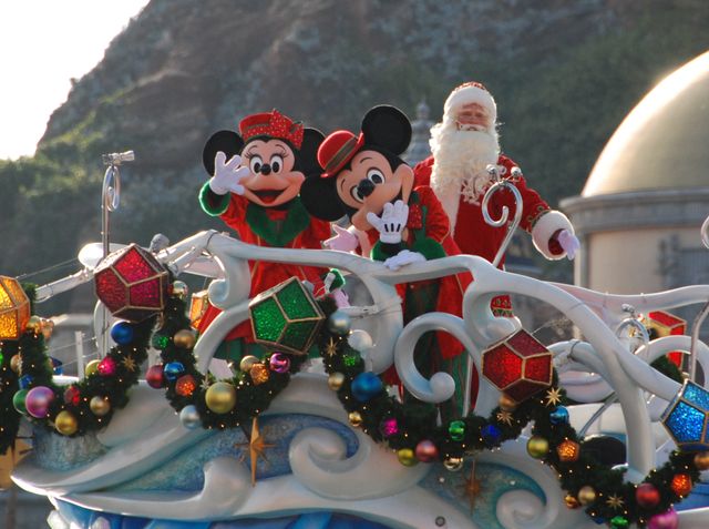 夢の実現 ミッキーマウスと過ごすディズニー クリスマス シネマトゥデイ