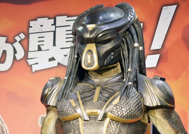 最新作仕様のプレデター像：フォトギャラリー