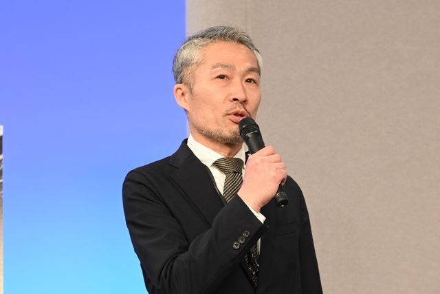 飯豊まりえ、ふんわり花柄ドレスで登壇！「泉京香は黙らない」取材会（10枚目）