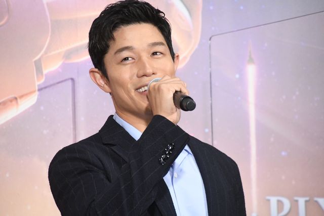 鈴木亮平・今田美桜『バズ・ライトイヤー』初日舞台あいさつ：フォトギャラリー