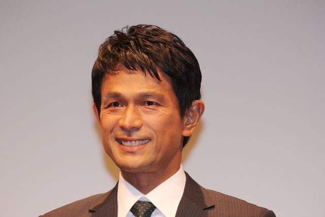 スーツ姿のすてきなおじ様たちがずらり！連続ドラマW「しんがり ～山一證券 最後の聖戦～」フォトギャラリー（4枚目）