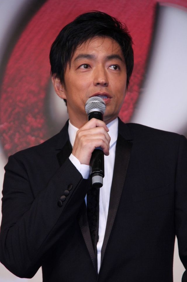 緑のレースドレスで魅了した松嶋菜々子ほかフォトギャラリー（2枚目）