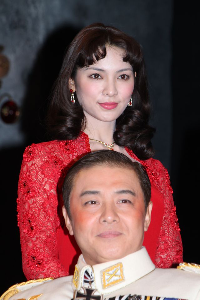 秋元才加、小日向文世とキス…写真ギャラリー（13枚目）