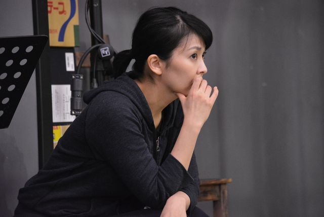 松たか子＆森山未來、汗ほとばしる稽古風景公開！舞台「メトロポリス」（8枚目）