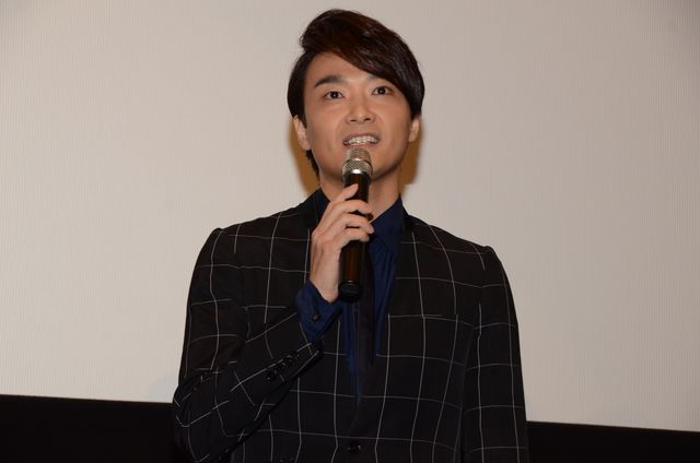 戸松遥、ピンクのドレスで可愛すぎる！『劇場版　ソードアート・オンライン　－オーディナル・スケール－』初日舞台あいさつフォトギャラリー（8枚目）