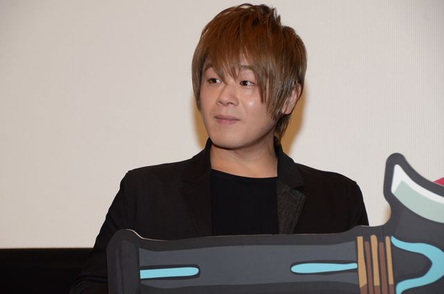 戸松遥、ピンクのドレスで可愛すぎる！『劇場版　ソードアート・オンライン　－オーディナル・スケール－』初日舞台あいさつフォトギャラリー（16枚目）