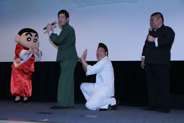 ANZEN漫才のみやぞん・あらぽんも登場！『映画クレヨンしんちゃん』完成披露舞台あいさつ（6枚目）
