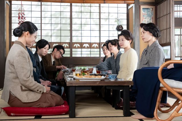 女子部＆轟（戸塚純貴）が集結！「虎に翼」第21週「貞女は二夫に見えず？」第105回：フォトギャラリー