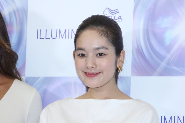 筧美和子、CMで話題の美女を前に照れまくり！フォトギャラリー（6枚目）