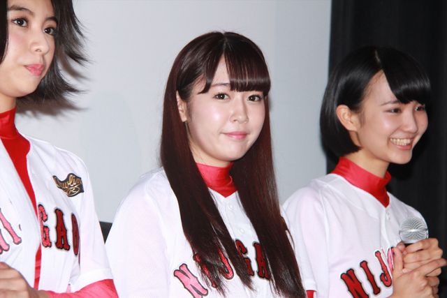 HKT48多田愛佳＆SUPER☆GiRLS田中美麗らアイドル勢ぞろい！青春映画『ソフテン！』公開記念イベント写真ギャラリー（7枚目）