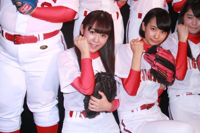 HKT48多田愛佳＆SUPER☆GiRLS田中美麗らアイドル勢ぞろい！青春映画『ソフテン！』公開記念イベント写真ギャラリー（14枚目）