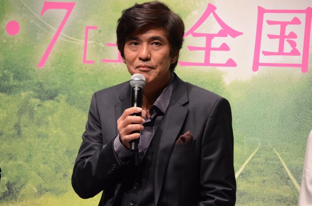 佐藤浩市、本田翼にデレデレ!?映画『起終点駅　ターミナル』完成会見フォトギャラリー（13枚目）